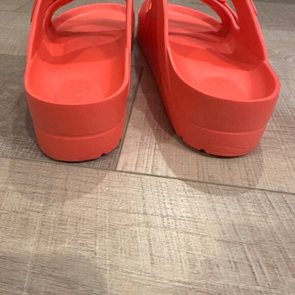 Lane Bryant Womens coral Double-Buckle Slide Sandals Size 10 Lightweight - Picture 8 of 10